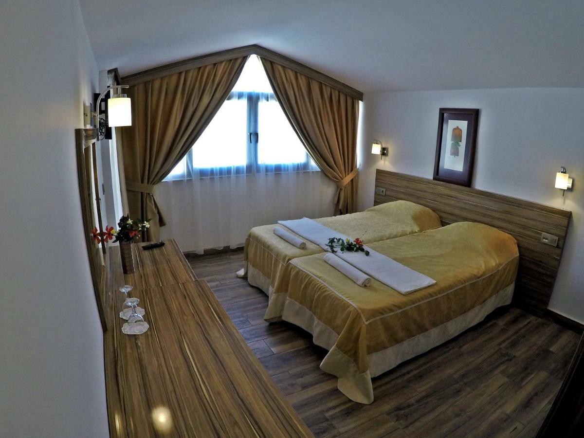 Nar Hotel Kemer Exteriör bild